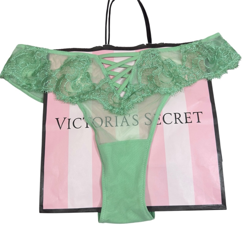 Victoria's Secret Mint Lace & Sheer Mesh Brazilian‎ Panty NWT Medium